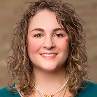 Lauren Pera Long Grove